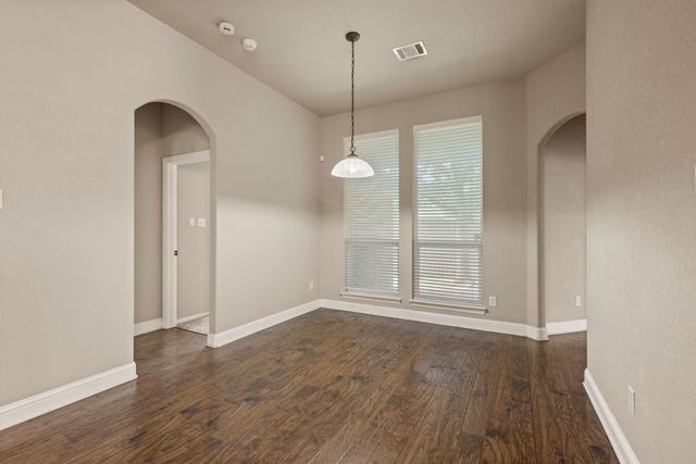 8234 Winter Falls Trail, Fort Worth, TX 76053