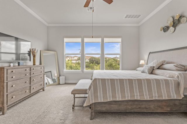 605 Gunison DR, Austin, TX 78738