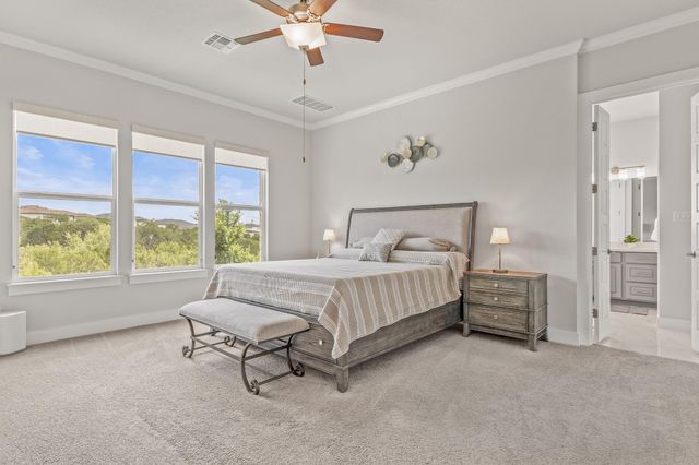 605 Gunison DR, Austin, TX 78738