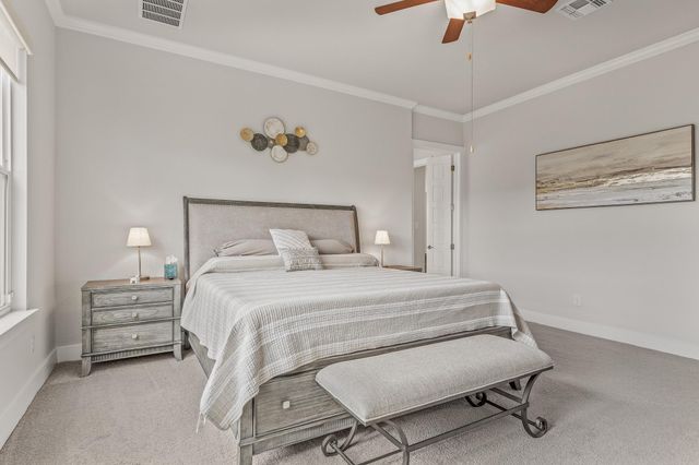 605 Gunison DR, Austin, TX 78738