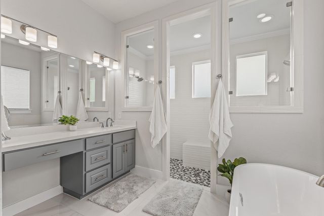 605 Gunison DR, Austin, TX 78738