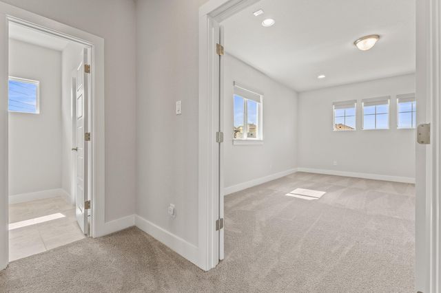 605 Gunison DR, Austin, TX 78738