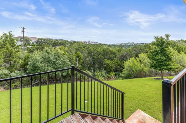 605 Gunison DR, Austin, TX 78738