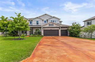 605 Gunison DR, Austin, TX 78738