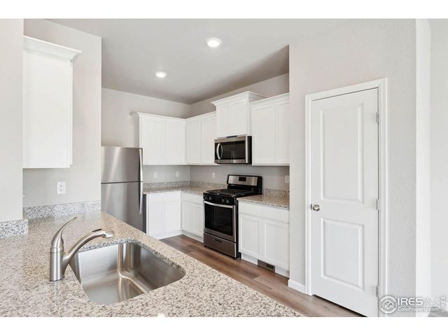 975 Cascade Falls St, Severance, CO 80550