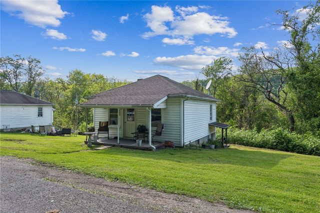 375 REDUCTION ROAD, South Huntingdon, PA 15479