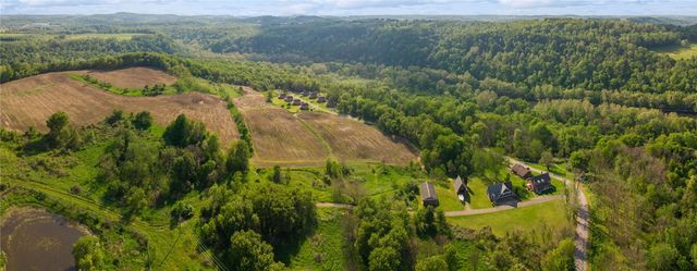 375 REDUCTION ROAD, South Huntingdon, PA 15479
