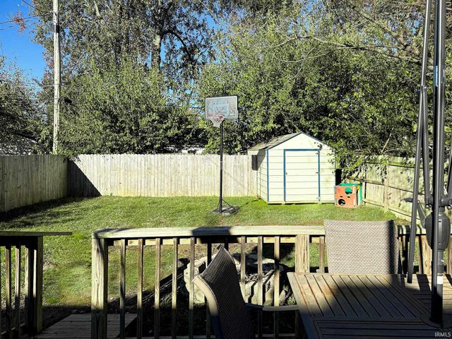 2304 Herbert Avenue, Evansville, IN 47714