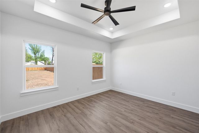 1023 Kane Street, Bellmead, TX 76705