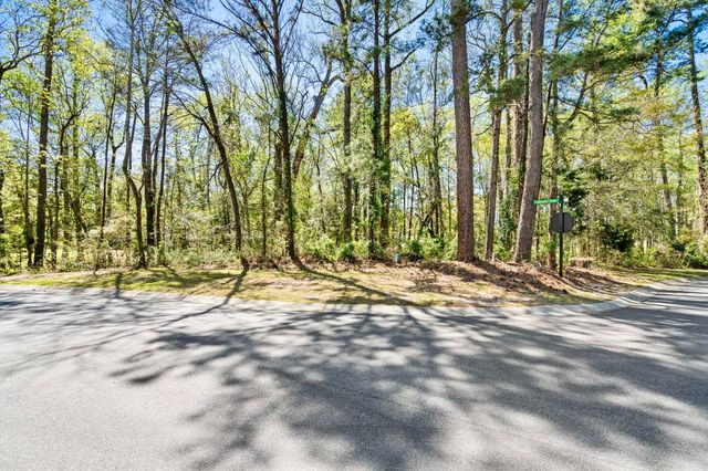 1310 Spinnaker Dr., North Myrtle Beach, SC 29582