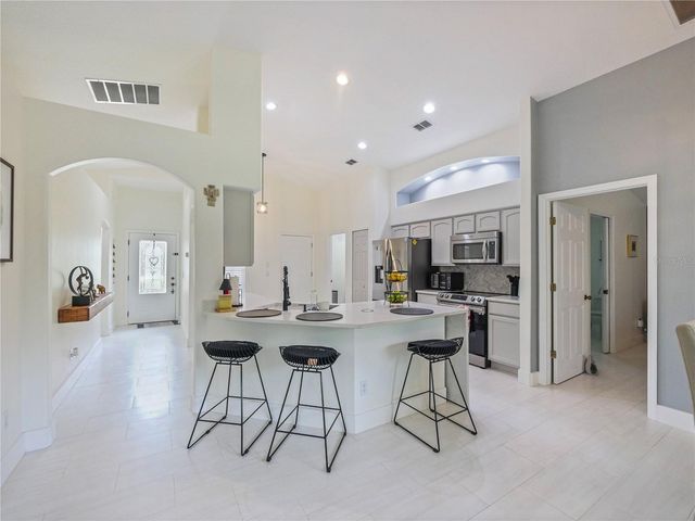 9555 HERON POINTE DRIVE, Orlando, FL 32832