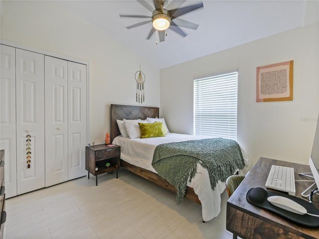 9555 HERON POINTE DRIVE, Orlando, FL 32832