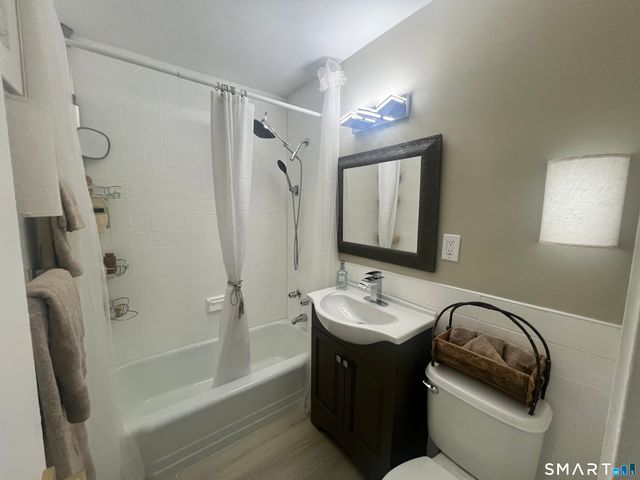 91 Strawberry Hill Avenue 827, Stamford, CT 06902