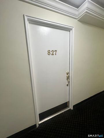 91 Strawberry Hill Avenue 827, Stamford, CT 06902