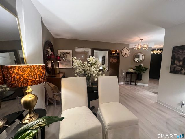 91 Strawberry Hill Avenue 827, Stamford, CT 06902