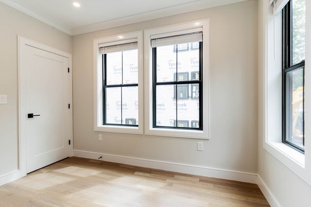 283 Lamartine Street 1, Boston, MA 02130