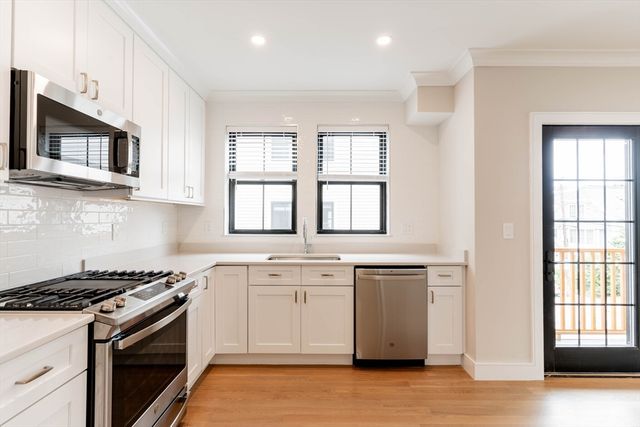 283 Lamartine Street 1, Boston, MA 02130