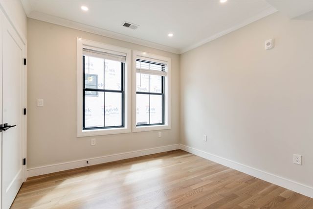 283 Lamartine Street 1, Boston, MA 02130