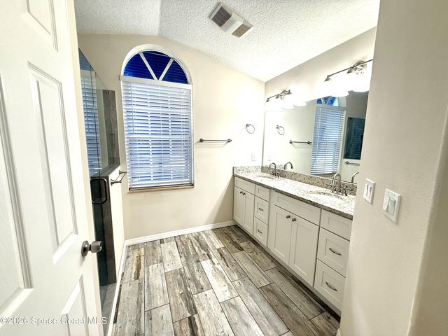 371 Narragansett Street NE, Palm Bay, FL 32907