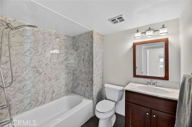 6116 E Paseo Rio Azul, Anaheim, CA 92807