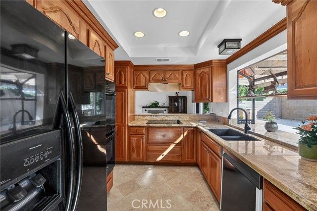 6116 E Paseo Rio Azul, Anaheim, CA 92807