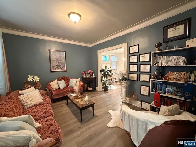 16 Hazel Place, Irvington, NJ 07111