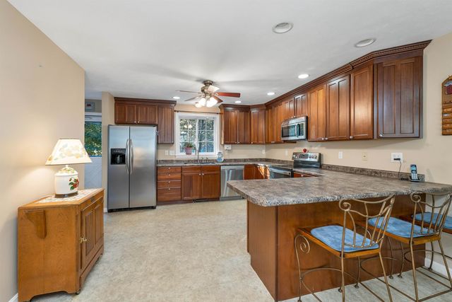 1121 Cilley Road, Manchester, NH 03103