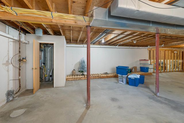 1121 Cilley Road, Manchester, NH 03103