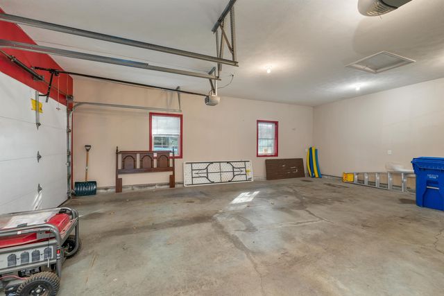 1121 Cilley Road, Manchester, NH 03103