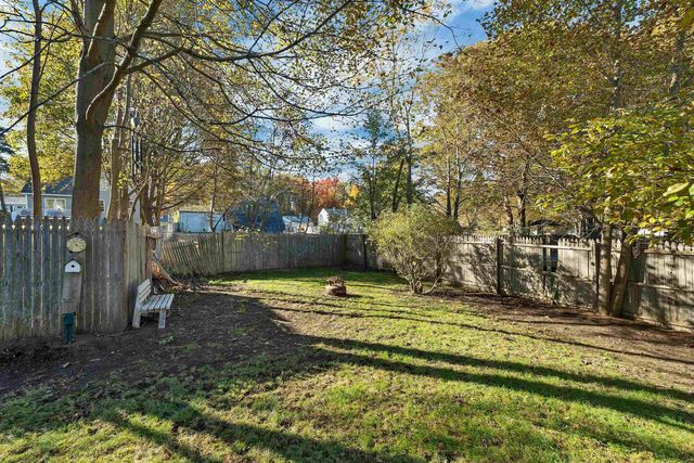 1121 Cilley Road, Manchester, NH 03103