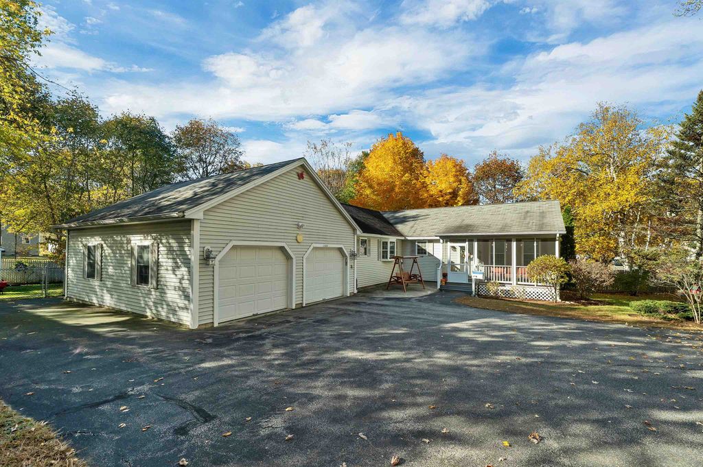 1121 Cilley Road, Manchester, NH 03103