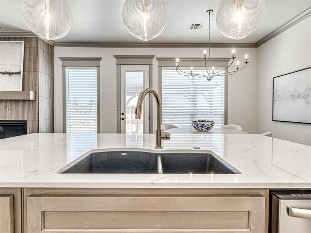 2009 Marsala Drive, Edmond, OK 73034