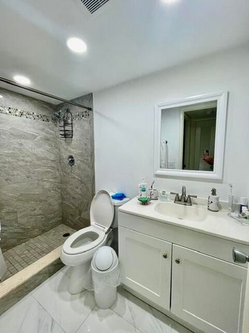 400 SE 10th Street 308, Deerfield Beach, FL 33441