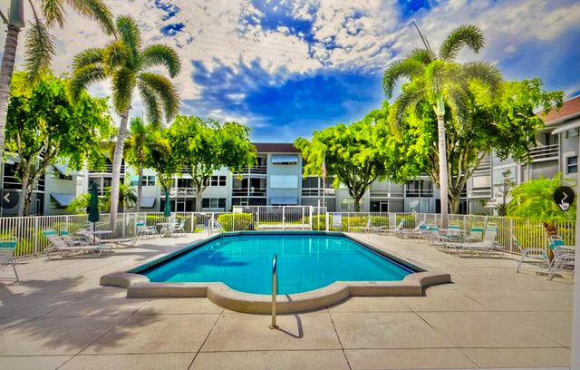 400 SE 10th Street 308, Deerfield Beach, FL 33441