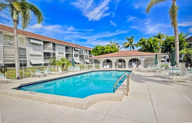 400 SE 10th Street 308, Deerfield Beach, FL 33441