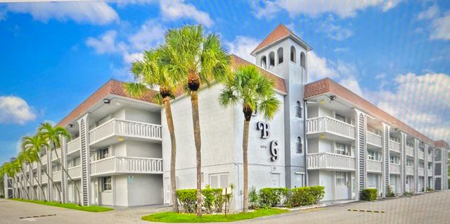 400 SE 10th Street 308, Deerfield Beach, FL 33441