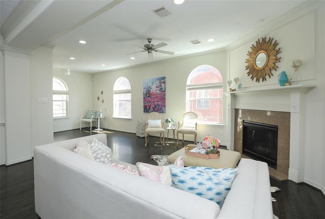 1311 Bingham Street B, Houston, TX 77007