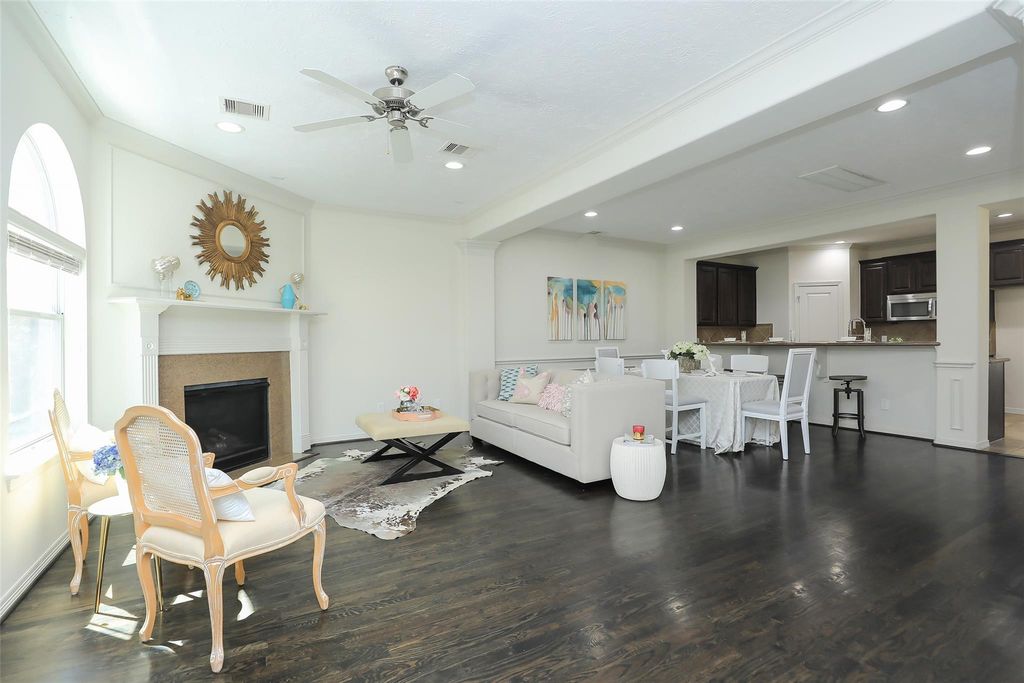 1311 Bingham Street B, Houston, TX 77007