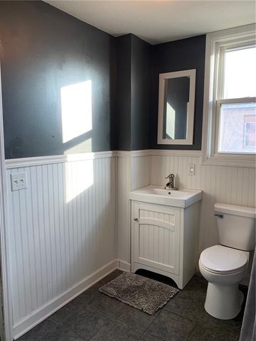 1002 S 22nd Street, St Joseph, MO 64507