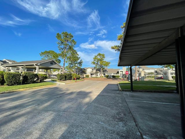 12250 Coppertree Lane, Houston, TX 77035