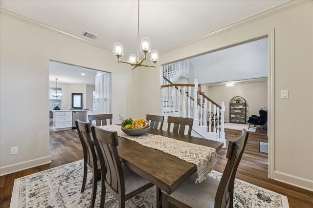 1808 Oakleaf Circle, Pearland, TX 77581