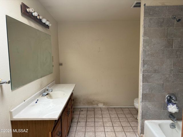 7259 E Eastview Drive, Tucson, AZ 85710