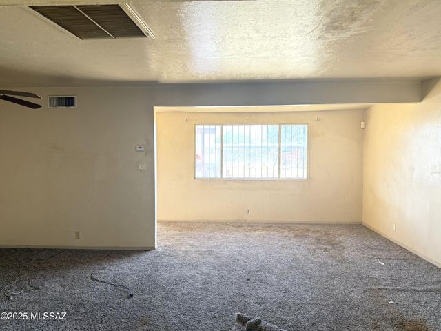 7259 E Eastview Drive, Tucson, AZ 85710