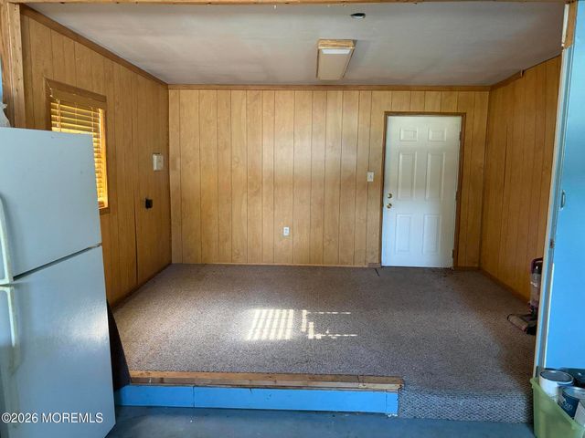 66 Perrys Lane, Manahawkin, NJ 08050