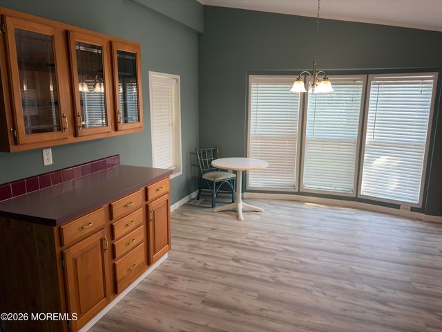 66 Perrys Lane, Manahawkin, NJ 08050