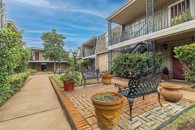 2621 Marilee Lane 3, Houston, TX 77057