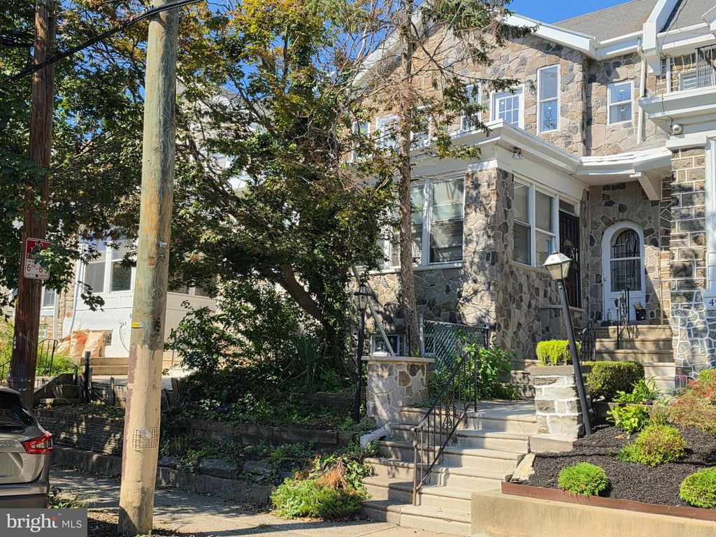 4939 PINE ST, PHILADELPHIA, PA 19143 — photo 2