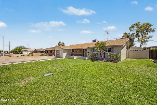 8129 E OAK Street, Scottsdale, AZ 85257