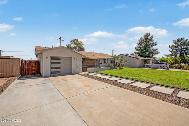 8129 E OAK Street, Scottsdale, AZ 85257