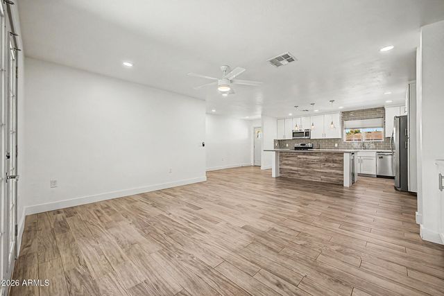 8129 E OAK Street, Scottsdale, AZ 85257